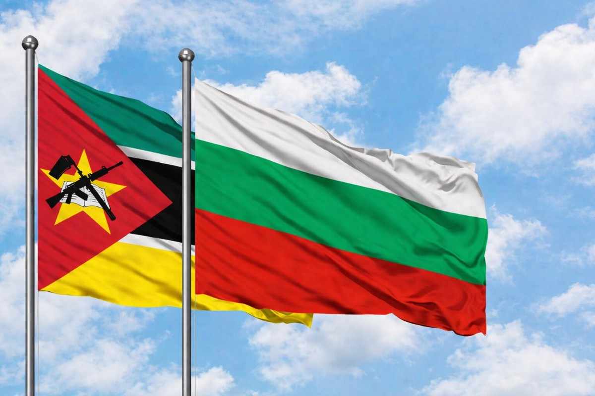Mozambique And Bulgaria Flag