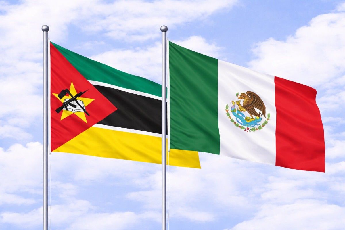 Mozambique And Mexico Flags
